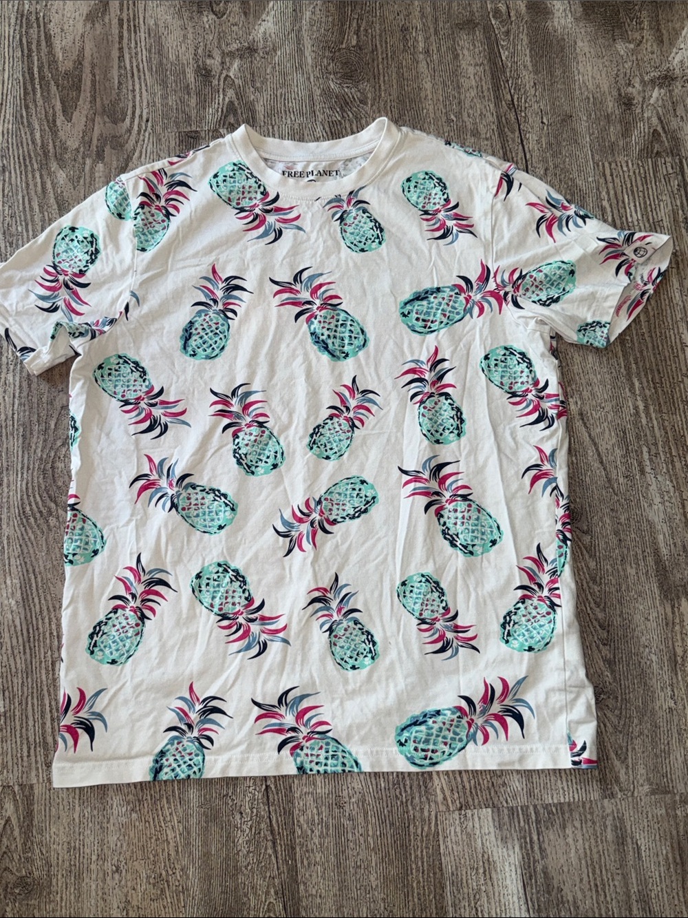 Free Planet White Pineapple Print Short Sleeve Tee with Aqua and Pink Accents